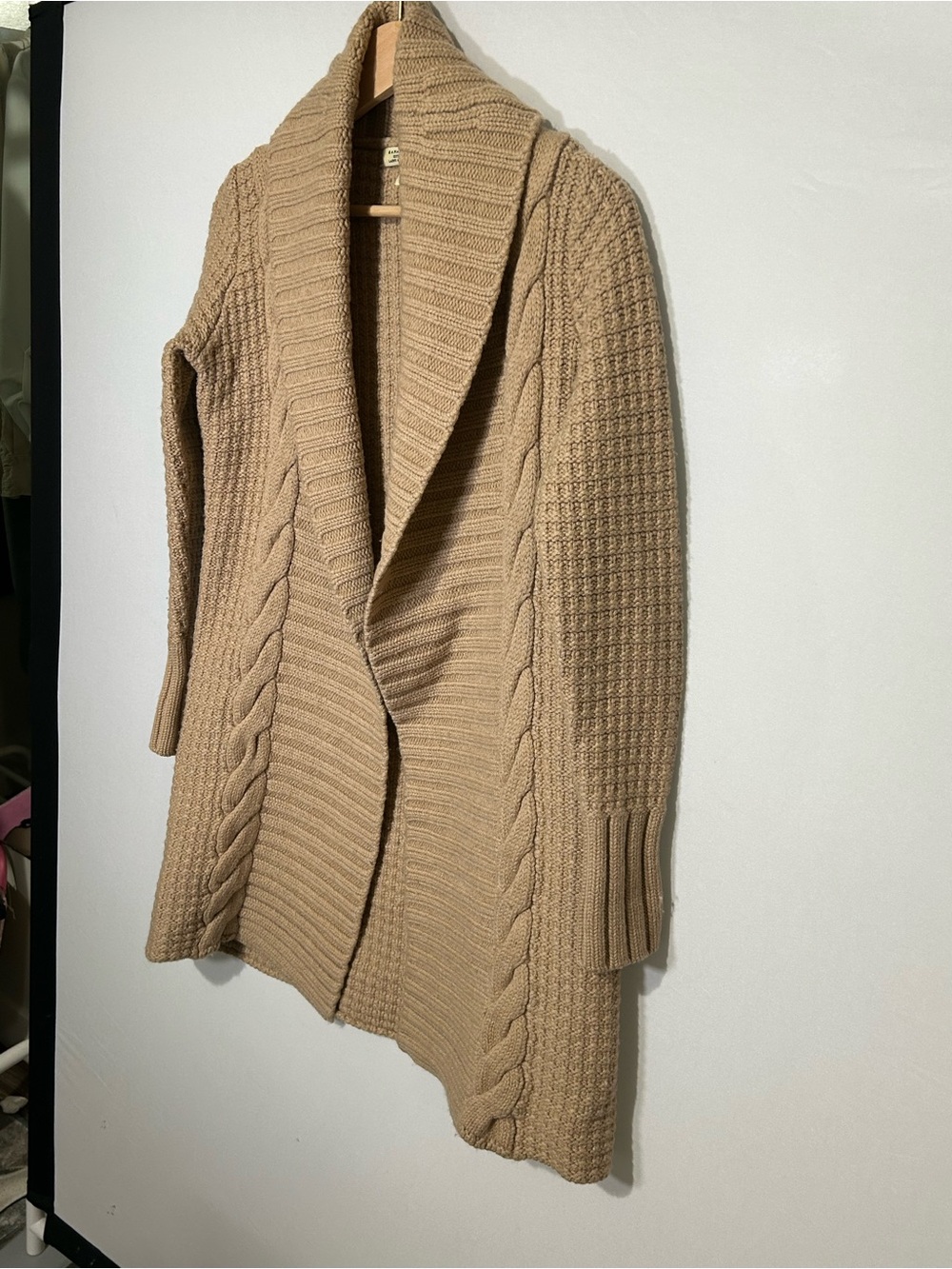 Banana Republic 100% Merino Wool Heavyweight Long Cable Knit Sweater Coat S - Picture 3 of 13